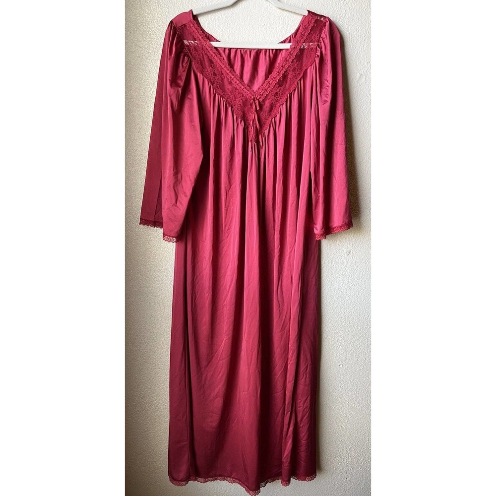 Vintage Miss Elaine Red Nightgown W/ Lace Long Sleeves Long Length Women’s Small